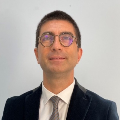 Portrait of Prof. Dr. Yalçın Alver